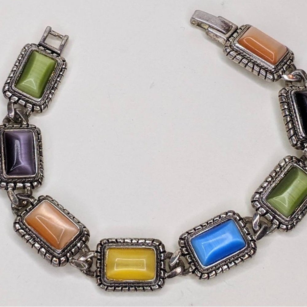 Vintage Moonstone Premier Designs Bracelet. - Picture 5 of 5